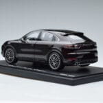 Porsche Cayenne Turbo Coupe Μαόνι Norev 1:18 WAP0213190K Μέταλλο - image 6 of 8
