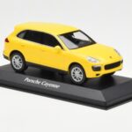 Porsche Cayenne 92A Κίτρινο MaxiChamps 1:43 - image 3 of 4