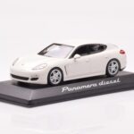 Porsche Panamera 970 Diesel Carrara Λευκό Minichamps 1:43 - image 2 of 4