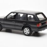 Range Rover P38 4.6 HSE Μαύρο Μεταλλικό AUTOart 1:18 - image 5 of 9