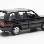Range Rover P38 4.6 HSE Μαύρο Μεταλλικό AUTOart 1:18 - image 6 of 9