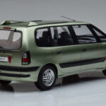 Renault Espace 3 Πράσινο Otto 1:18 - image 2 of 6