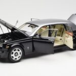 Rolls-Royce Phantom VII EWB Μαύρο και Ασημί Kyosho 1:18 08841BKS - image 2 of 8