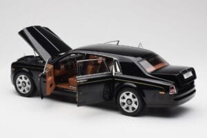 Rolls-Royce Phantom VII EWB Diamond Μαύρο Kyosho 1:18 08841DBK2 Μέταλλο - εικόνα 5 από 8