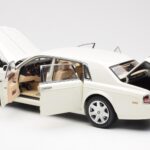 Rolls-Royce Phantom VII EWB English Λευκό Kyosho 1:18 08841EW2 - image 5 of 8