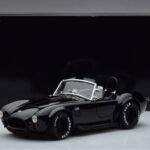 Shelby Cobra 427 S/C Μαύρο Kyosho 1:18 - image 9 of 9