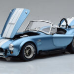 Shelby Cobra 427 S/C Γαλάζιο Kyosho 1:18 - image 2 of 9