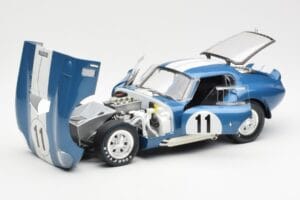 Shelby Daytona Cobra Coupe #11 S. Thompson 24 Hours of Le Mans 1965 CMR 1:18 CMR114 Μέταλλο - εικόνα 2 από 8