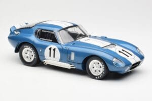 Shelby Daytona Cobra Coupe #11 S. Thompson 24 Hours of Le Mans 1965 CMR 1:18 CMR114 Μέταλλο - εικόνα 6 από 8