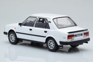 Skoda 130 L Λευκό IXO 1:18 18CMC158 Μέταλλο - εικόνα 5 από 6