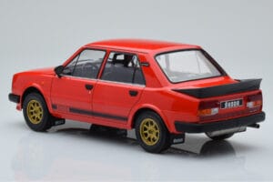 Skoda 130 LR Κόκκινο IXO 1:18 18CMC159 Μέταλλο - εικόνα 5 από 6