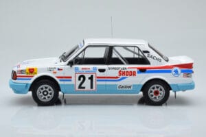 Skoda 130 LR #21 L. Krecek / B. Motl Rally Acropolis 1986 IXO 1:18 18RMC157A Μέταλλο - εικόνα 3 από 6