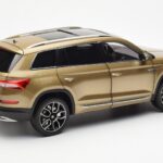 Skoda Kodiaq Χρυσό FAW 1:18 ZSX000001GOL - image 3 of 8