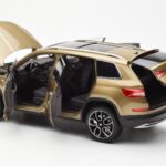 Skoda Kodiaq Χρυσό FAW 1:18 ZSX000001GOL - image 5 of 8