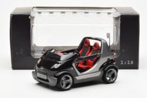 Smart Fortwo Crossblade Καμπριολέ Ασημί Μαύρο Kyosho 1:18 13440 Μέταλλο - εικόνα 6 από 6