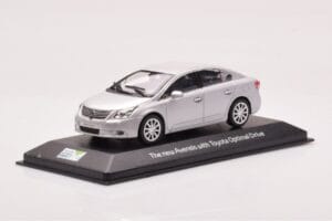 Toyota Avensis T270 Ασημί Minichamps 1:43 403166903 Μέταλλο - εικόνα 2 από 4