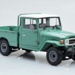 Toyota Land Cruiser 40 4x4 Pickup Πράσινο Kyosho 1:18 - image 6 of 8