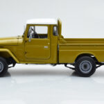 Toyota Land Cruiser 40 4x4 Pickup Ελιά Kyosho 1:18 - image 5 of 8