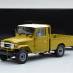Toyota Land Cruiser 40 4x4 Pickup Ελιά Kyosho 1:18 - image 8 of 8
