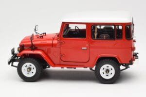 Toyota Land Cruiser FJ40 Van Κόκκινο Kyosho 1:18 08971R Μέταλλο - εικόνα 4 από 8