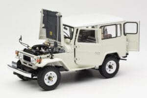 Toyota Land Cruiser FJ40 Van Λευκό Kyosho 1:18 08971W Μέταλλο - εικόνα 2 από 8