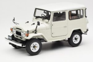 Toyota Land Cruiser FJ40 Van Λευκό Kyosho 1:18 08971W
