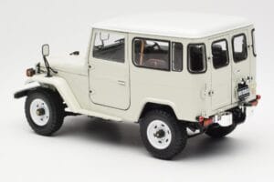 Toyota Land Cruiser FJ40 Van Λευκό Kyosho 1:18 08971W Μέταλλο - εικόνα 7 από 8
