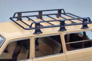 Toyota Land Cruiser 60 Μπεζ Με Προαιρετικά Εξαρτήματα Kyosho 1:18 08956XBE Μέταλλο - εικόνα 8 από 12