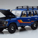 Toyota Land Cruiser 60 Μπλε Με Προαιρετικά Εξαρτήματα Kyosho 1:18 - image 2 of 11