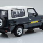 Toyota Land Cruiser LJ73 Γκρι Otto 1:18 - image 2 of 6