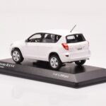 Toyota RAV4 XA30 Λευκό Minichamps 1:43 - image 3 of 4