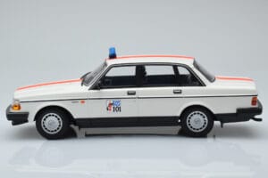 Volvo 240 GL Αστυνομία Βέλγιο Minichamps 1:18 155171492 Μέταλλο - εικόνα 3 από 6