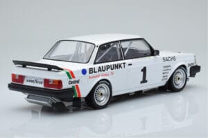 Volvo 240 Turbo IPS Racing Blaupunkt #1 P. Stureson DTM Zolder 1986 IXO 1:18 18RMC106 Μέταλλο - εικόνα 2 από 6