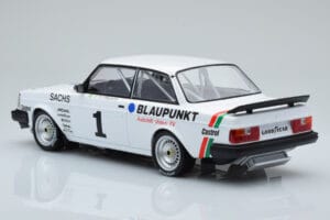 Volvo 240 Turbo IPS Racing Blaupunkt #1 P. Stureson DTM Zolder 1986 IXO 1:18 18RMC106 Μέταλλο - εικόνα 5 από 6