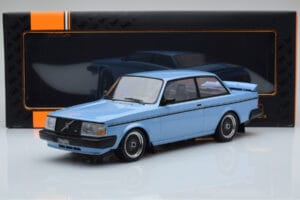 Volvo 240 Turbo Ανοιχτό Μπλε IXO 1:18 18MCC090 Μέταλλο - εικόνα 6 από 6