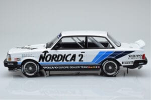 Volvo 240 Turbo Nordica #2 U. Granberg / T. Lindstrom ETCC Brno 1986 IXO 1:18 18RMC088 Μέταλλο - εικόνα 3 από 6