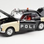 Volvo P121 Αστυνομία Revell 1:18 8904 - image 2 of 8