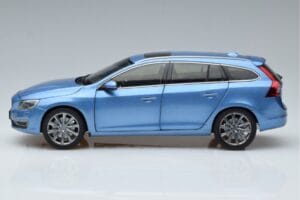 Volvo V60 D3 Power Μπλε FAW 1:18 9430839 Μέταλλο - εικόνα 4 από 7