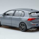 Volkswagen Golf GTI Mk8 Norev 1:18 188590 Μέταλλο - image 6 of 7