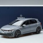 Volkswagen Golf GTI Mk8 Norev 1:18 188590 Μέταλλο - image 7 of 7