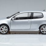 Volkswagen Golf GTI Mk5 Pirelli Edition Ασημί Norev 1:18 188425 Μέταλλο - image 4 of 7