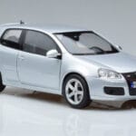 Volkswagen Golf GTI Mk5 Pirelli Edition Ασημί Norev 1:18 188425 Μέταλλο - image 5 of 7