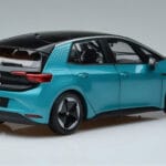 Volkswagen ID.3 Πράσινο FAW 1:18 ZVN000001GRU Μέταλλο - image 3 of 7