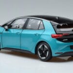 Volkswagen ID.3 Πράσινο FAW 1:18 ZVN000001GRU Μέταλλο - image 6 of 7