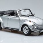 Volkswagen Beetle 1303 Καμπριολέ Ασημί Norev 1:18 - image 4 of 6