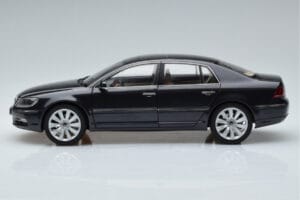 Volkswagen Phaeton V6 Mazeppa Γκρι Kyosho 1:18 08831MBK Μέταλλο - εικόνα 5 από 9