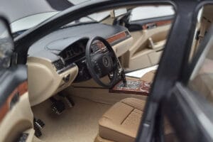 Volkswagen Phaeton V6 Mazeppa Γκρι Kyosho 1:18 08831MBK Μέταλλο - εικόνα 8 από 9
