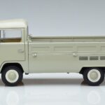Volkswagen T2a Pickup Έκδοση 50ης Επετείου Schuco 1:18 450019800 Μέταλλο - image 4 of 7