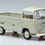 Volkswagen T2a Pickup Έκδοση 50ης Επετείου Schuco 1:18 450019800 Μέταλλο - image 5 of 7
