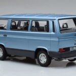 Volkswagen T3 Multivan Μπλε Norev 1:18 - image 5 of 6